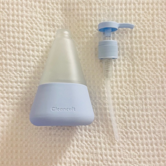 NWOT Cleancult Glass Liquid Hand Soap Dispenser - Picture 7 of 14